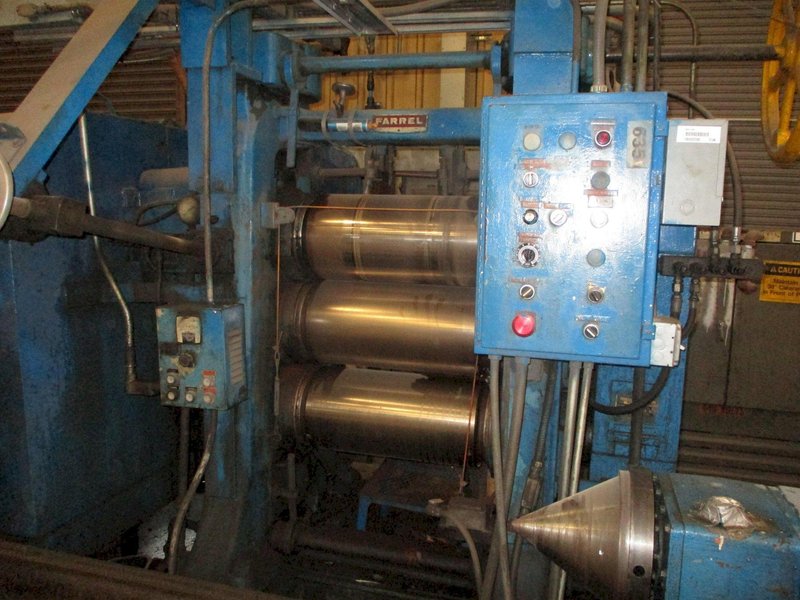 24&quot; X 10&quot; FARREL 4-ROLL &quot;INVERTED L&quot; RUBBER CALENDER ROLLING MILL WITH PAYOFF: STOCK #17226