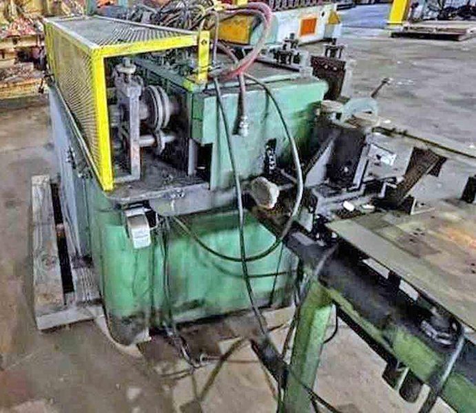 10 Stand 8.00" x 1.250" Dahlstrom Dual Head Rollformer
