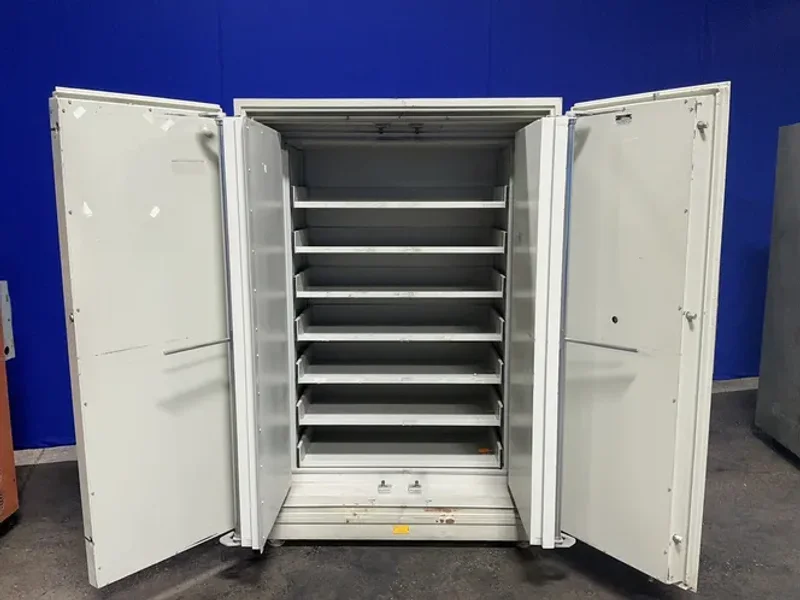 Schwab Safe Co/wright Line 16” X 32” X 55” Id Safe - A 581549
