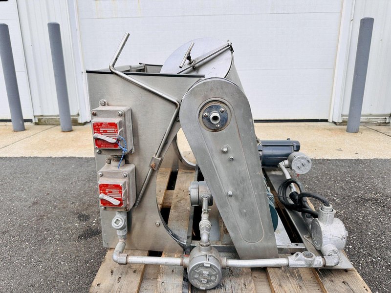Patterson-Kelley “P-K”  V-Blender Model: 16-Quart Table Top S.S. Twin Shell Liquids-Solids Blender With Intensifier Bar and All XP Rated Electrical Components &amp; Switches