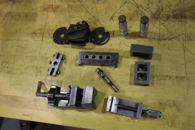 Workholding Assorted Items: (2) Vises, Keyless Drill Chuck, Blocks, Adjustable Work Stands, Sine Bar, and More- Auction Item