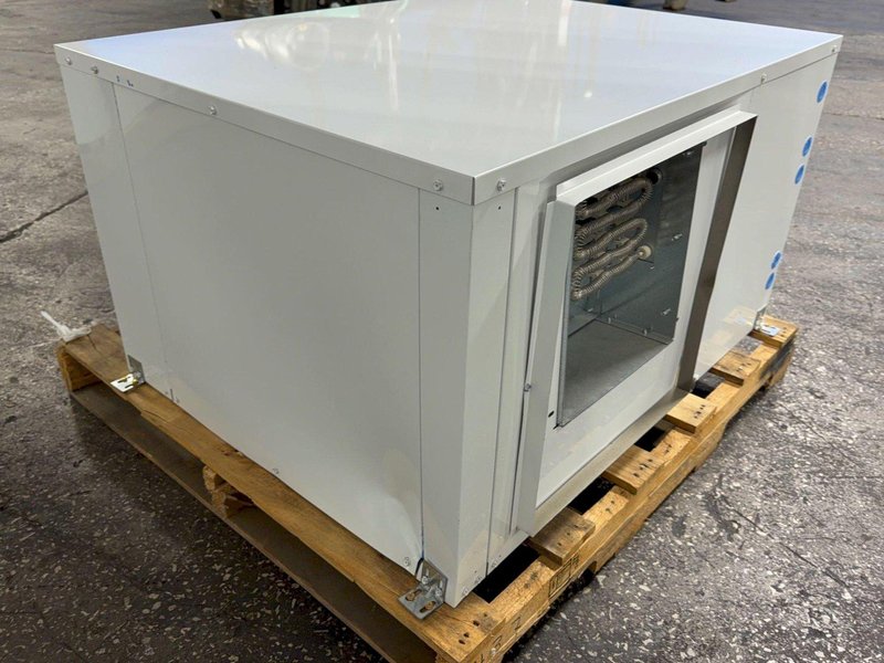 Bosch Water Source Heat Pump - Sm060-1ahx-xrsata-chtx