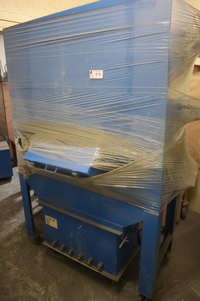 Powder Coating Portable Reclaim Unit with Filters- Auction Item