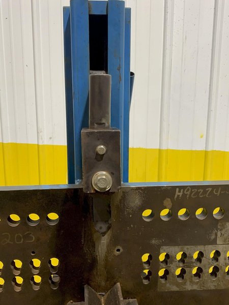 2 HP RICHARDS VERTICAL / HORIZONTAL RAM-TYPE HYDRAULIC BENDER: STOCK #16193