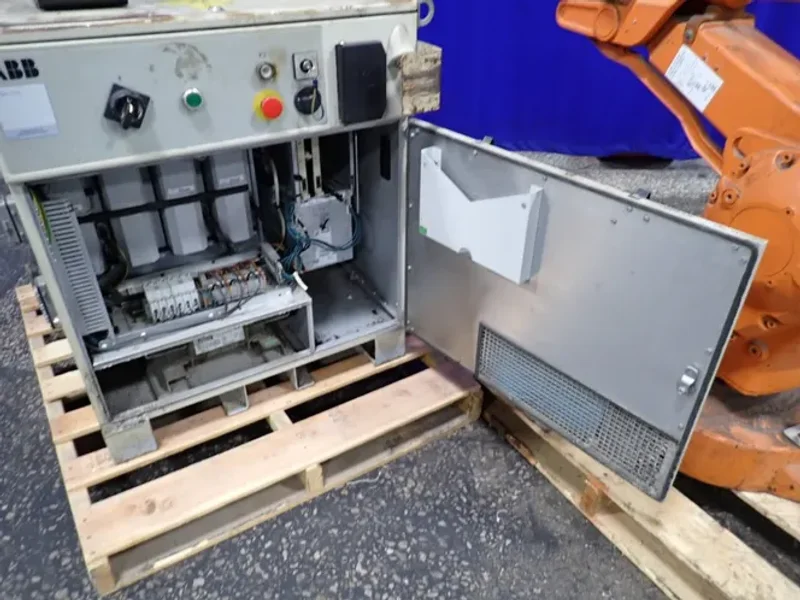 ABB Robot - Irb2400 M98a