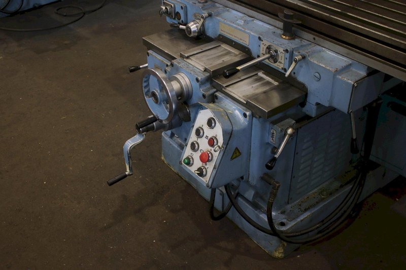 OKK VERTICAL MILL MODEL #MH-3V: STOCK #75084