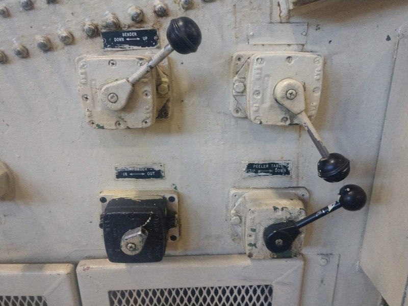 30" X .125" LITTELL MODEL #632D-7PD POWERED STRIP STRAIGHTENER WITH PEELER: STOCK 14128