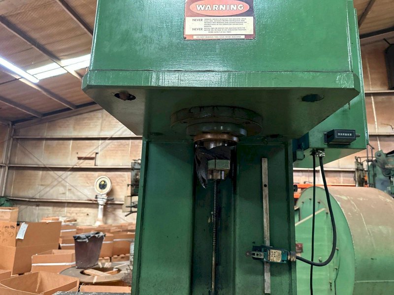 10 TON MULTIPRESS MODEL #WT100M C FRAME HYDRAULIC PRESS : YOBRO #26145