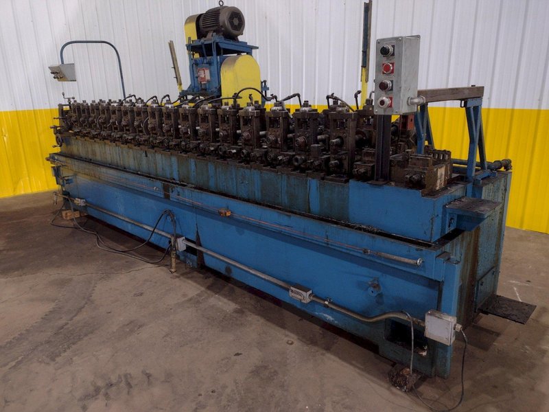 16 STAND X 1.5&quot; X 6&quot; VAN HUFFEL ROLLFORMER: STOCK #10499