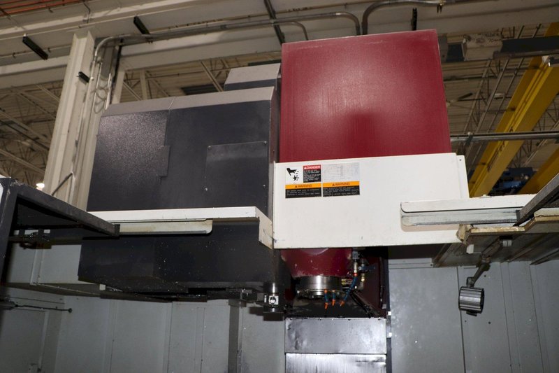 OKK MODEL #VM7III VERTICAL MACHINING CENTER NEOMATIC 635V CONTROL: YOBRO #26184