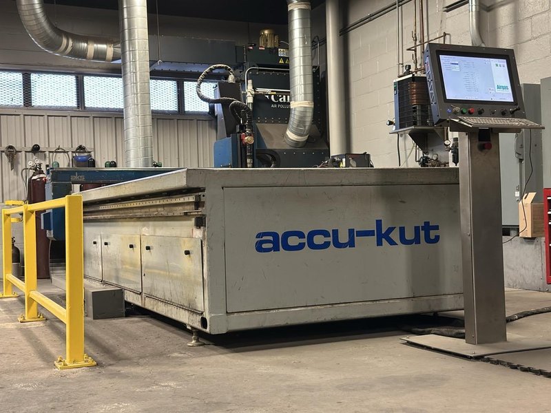 5′ x 10′ AKS Accu-Kut CNC Hypertherm XPR 300 Plasma Table, 2010 – Rebuilt in 2018, Dust Collector