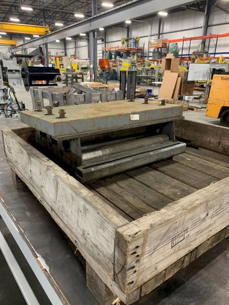 Air Feeds Inc. Pull Thru Coil Straightener 18" Wide