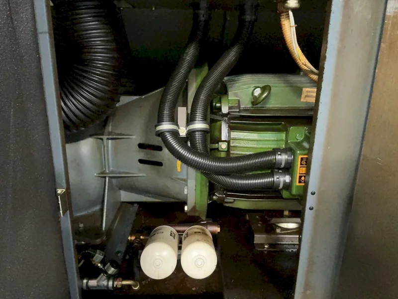 ATLAS COPCO 221 HP AIR COMPRESSOR  -  GA 160