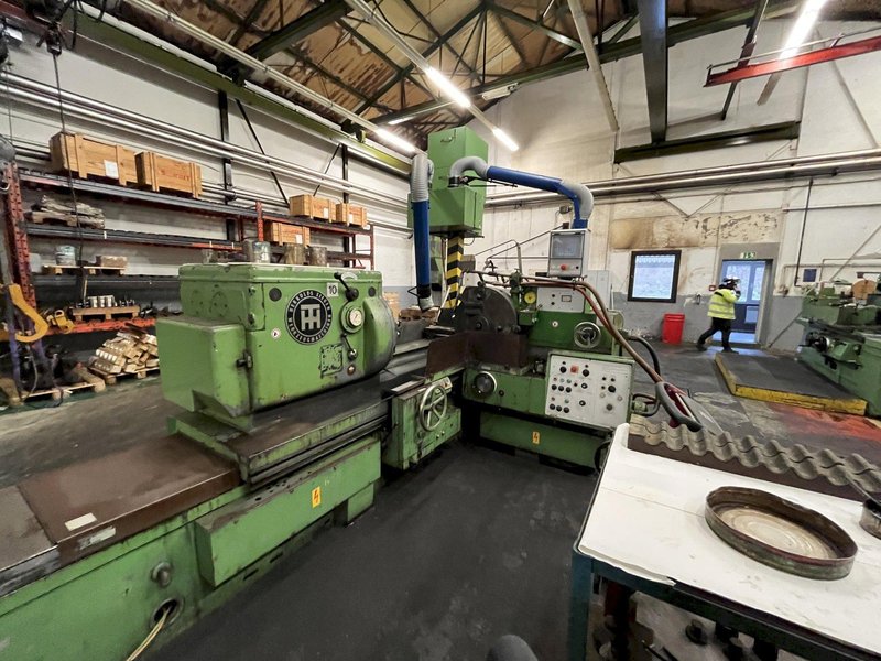 HERKULES  WS300 ROLL GRINDER WITH CROWNING