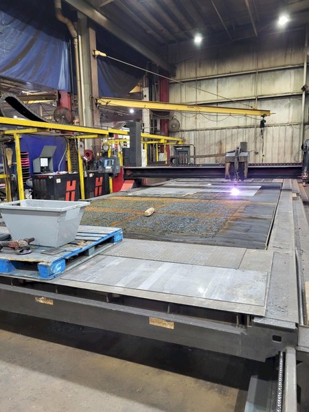 2008 KINETIC CNC PLASMA TABLE WITH 2X HYPERTHERM HPR260 POWER UNITS : YOBRO 25130