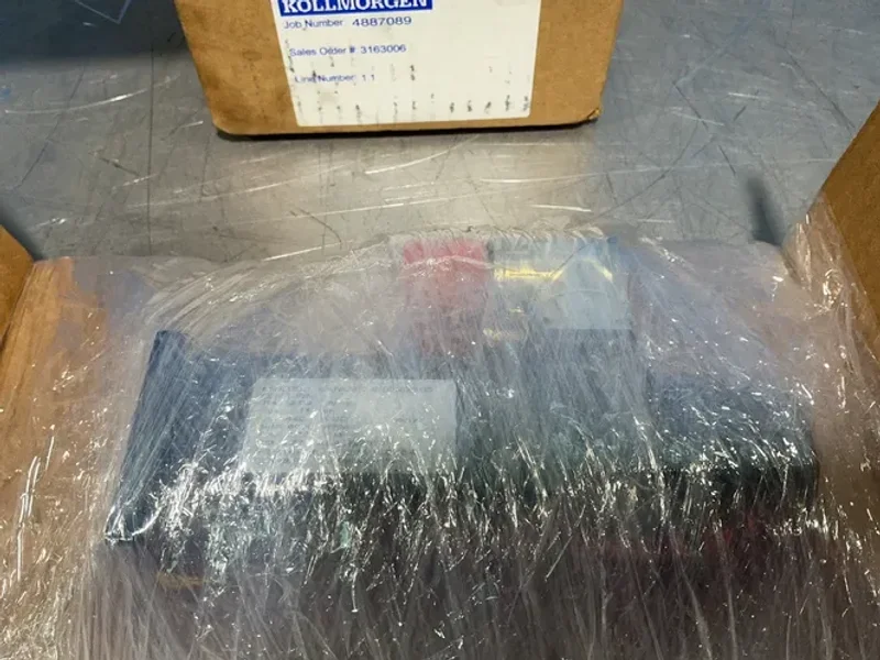 KOLLMORGEN PM SERVOMOTOR   -  AKM23D-EFB2DB00