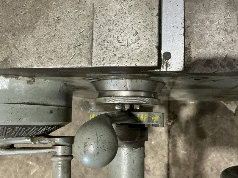 #210 KEARNEY &amp; TRECKER MODEL #210TF PLAIN HORIZONTAL MILL: YOBRO #25177