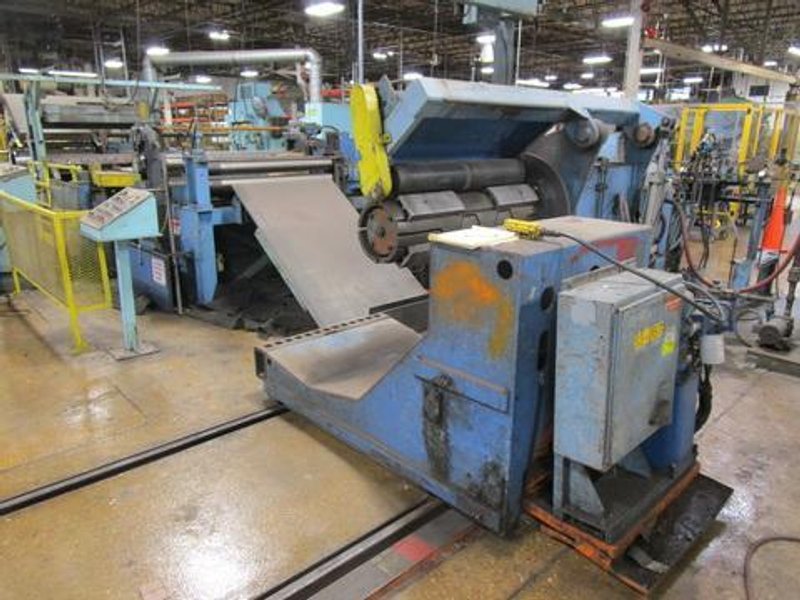 48" (1220mm) x .134" (3.4mm) x 20,000# Paxson Loop Slitting Line with 3 Heads