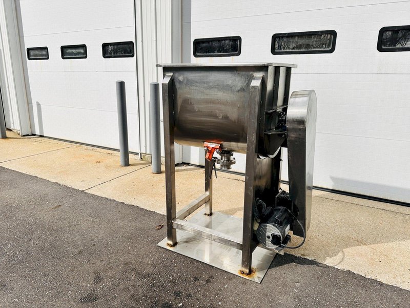 Seinmex 5 Cu.Ft. Ribbon Blender