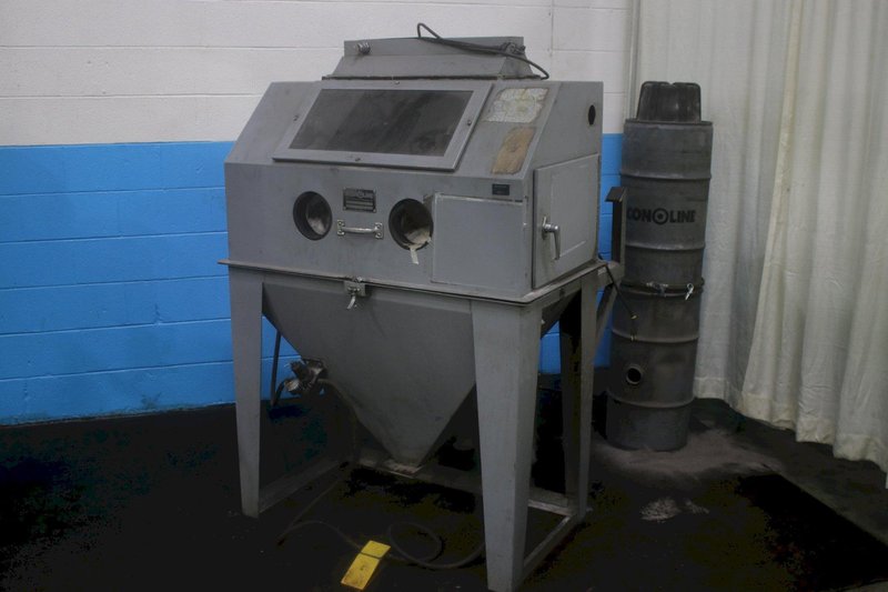 ENCONOLINE MODEL #42-24 BLAST CABNET: STOCK #75209