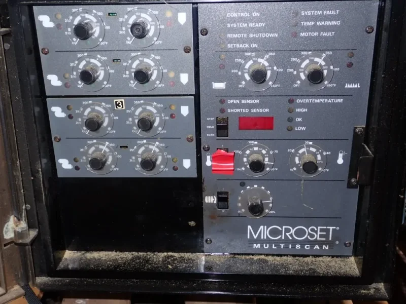 NORDSON 450° F HOT MELT MACHINE  -  MICROSET MULTISCAN