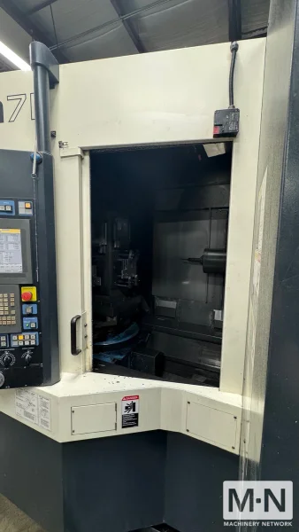 Makino A71 CNC 4-Axis CNC Horizontal Machining Center, 2010
