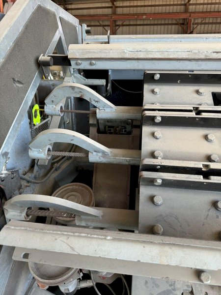 1/4" -> 5/8" EVG MODEL #RA-XE 16/3-1 (NEW 2015) AUTOMATIC REBAR STRAIGHT, CUT &amp; BENDING SYSTEM: STOCK #21142