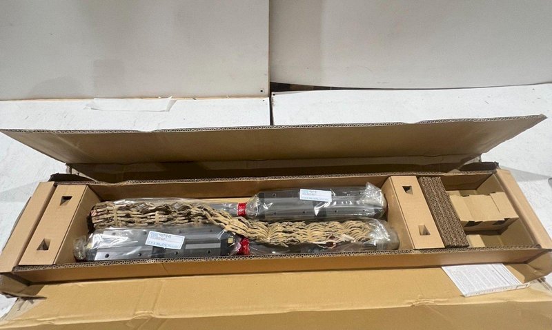 THK SHS35LV2SSCOE+908LP-11 LINEAR BEARINGS 1 BOX (2 PER) NEW