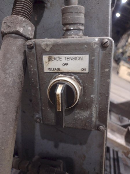 18" X 24" HEM MODEL #VT120HM POWER MITER/TILT VERTICAL BAND SAW: STOCK #19132