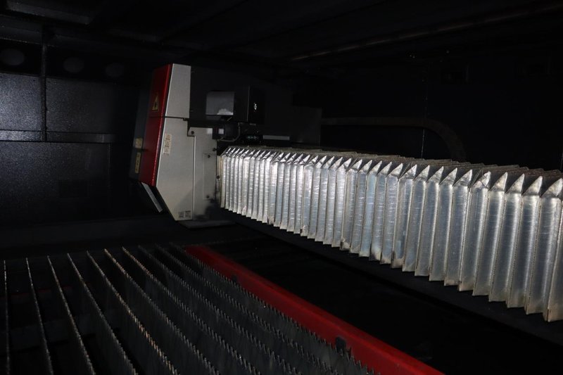 Amada Ensis 3015 AJ MII CNC Fiber Laser,  AMNC 3i Control, 3.1 KW, 120&quot; x 60&quot;, Pallet Shuttle, Fume Collector - NEW 2017