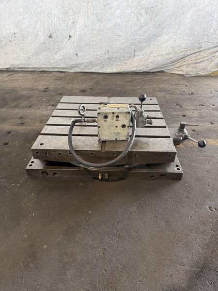 26" X 26" DEVLIEG AIR LIFT ROTARY. STOCK # 0220726
