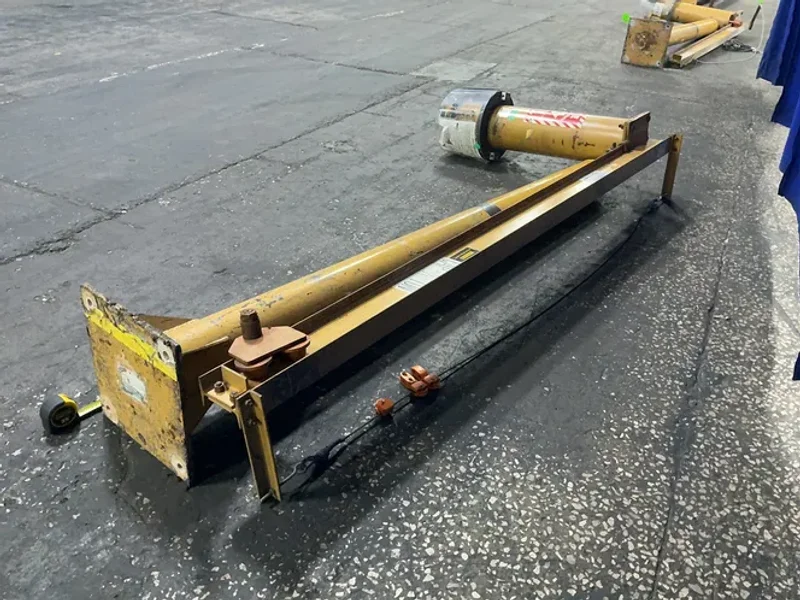 CONTRX 1/4 TON JIB CRANE