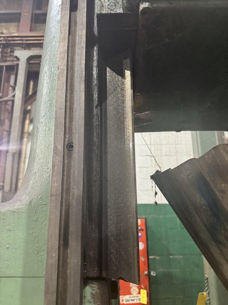 36&quot; ROCKFORD MODEL SL HYDRAULIC VERTICAL SLOTTER WITH TOOLING. STOCK # 0668025