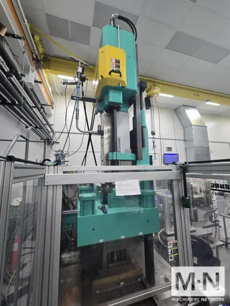 176 TON 10.3 OZ ARBURG MODEL 520V-1600-800 VERTICAL CLAMP SILICONE LIM MACHINE MFG 2014 * LOW HOURS *