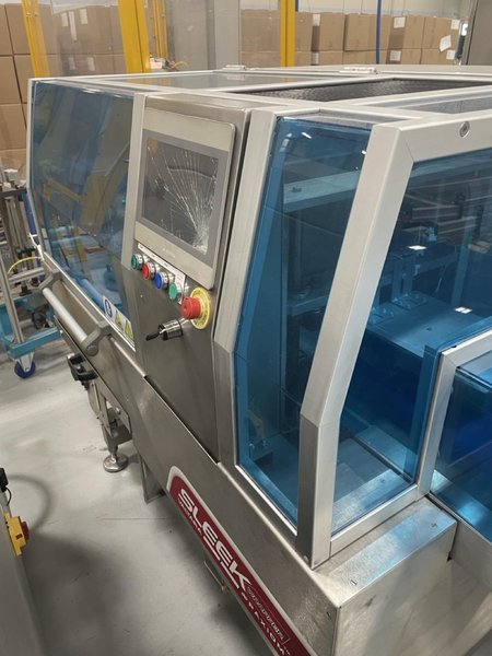 HIGH‑SPEED WEIGHPACK SLEEKWRAPPER I‑65 INVERTED – 60 PACKAGES/MIN • 650 MM WEB • STAINLESS‑STEEL