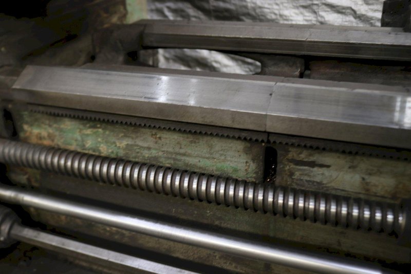 31" X 100" SUMMIT GAP BED ENGINE LATHE: STOCK #73317