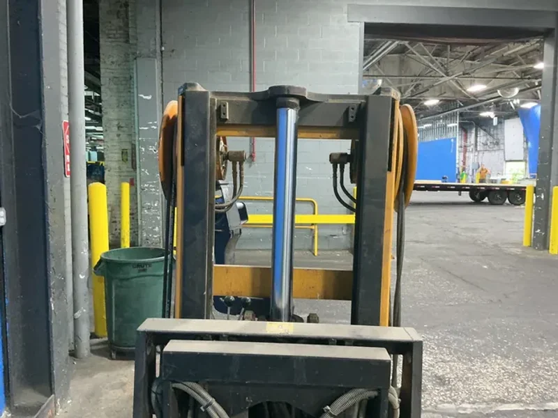 BIG JOE 2000 LBS WALK BEHIND FORKLIFT   -  PER 20-106