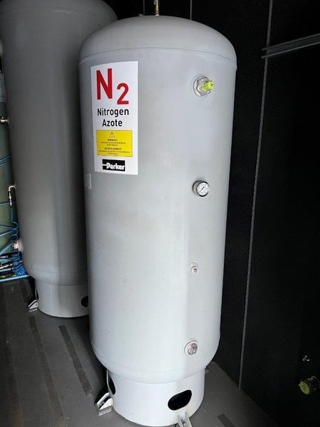 Parker N2.45PB/LN Nitrogen Generator – Zero-Hour Skid System with Receiver and Controller