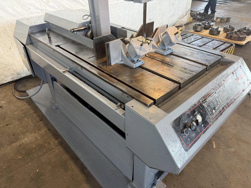 18" X 20" MARVEL SERIES 8 MARK II VERTICAL BANDSAW. STOCK # 0665125