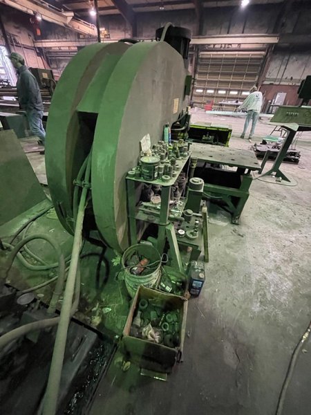 175 Ton Controlled Automation 2AT-175/CG Plate Punch, 1996