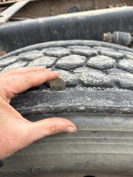 2020 Freightliner Cascadia 1FUJHHDV0LLLC1688