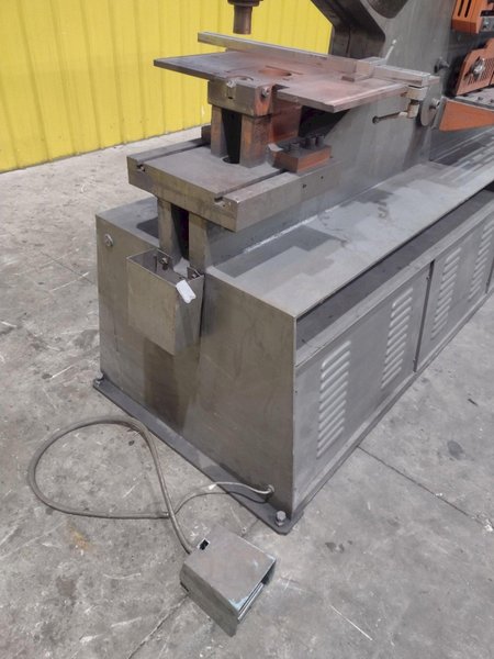 135 TON SPARTAN MODEL #IW135DX HYDRAULIC IRONWORKER: YOBRO #24716