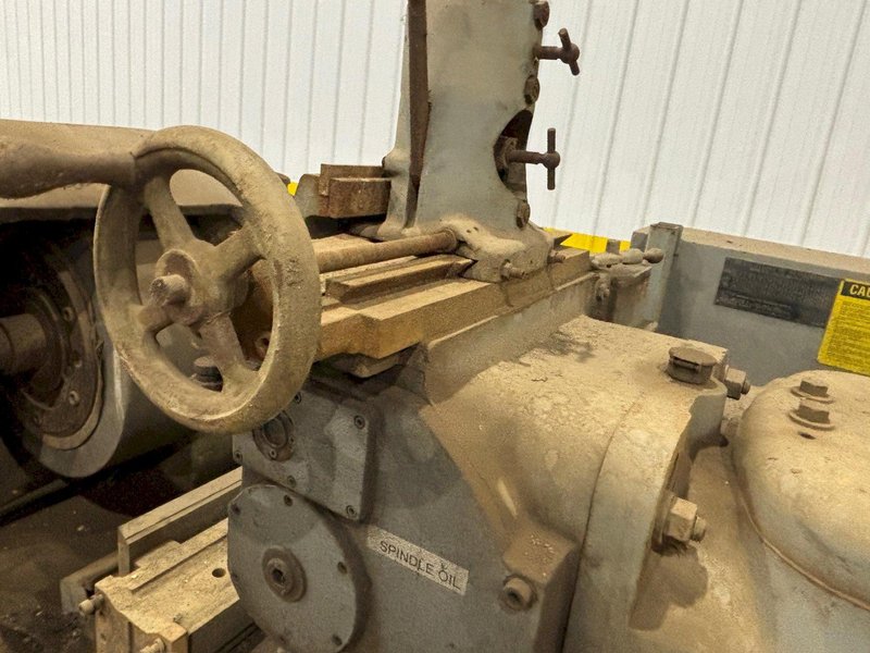 3" CINCINNATI CENTERLESS GRINDER: STOCK #22934