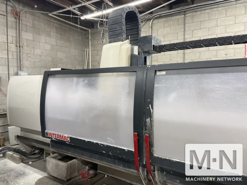 2005 INTERMAC MASTER 33M MACHINING CENTER