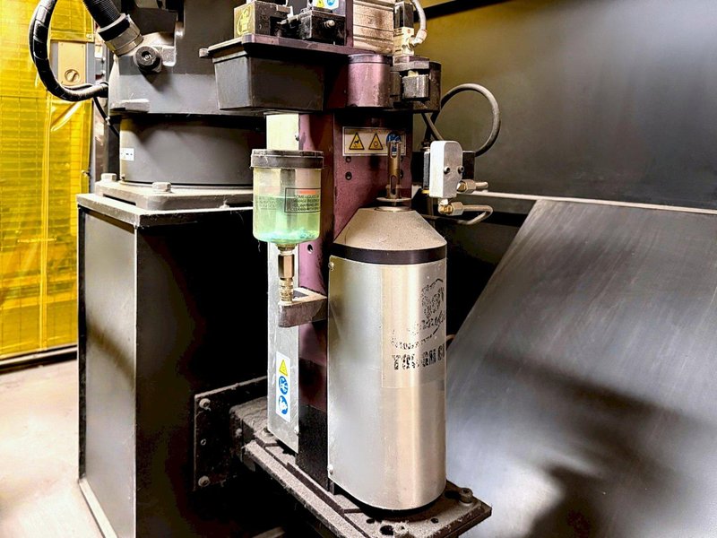 Miller PerformArc PA750S Robotic Welding Cell