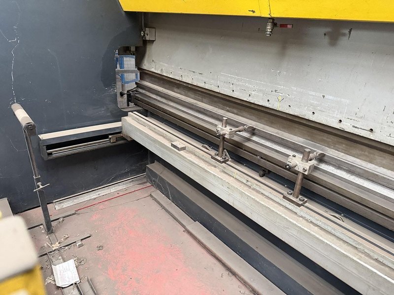 Darley EHP - 200 ton x 3600 mm CNC
