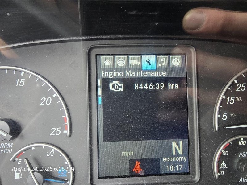 2020 Freightliner Cascadia 1FUJHHDV1LLLC1683