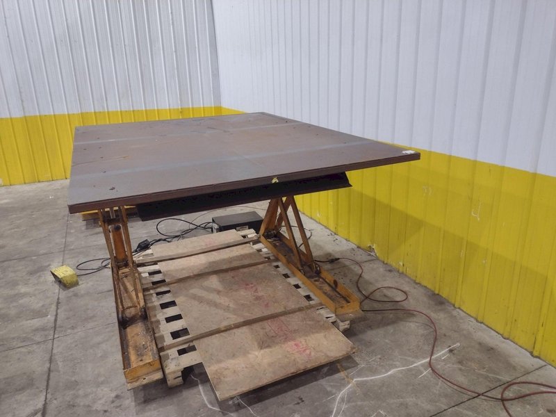 2,000 LBS X 96" X 72" ECONOLIFT MODEL #DT-SL38-20 LIFT TABLE: YOBRO #24990