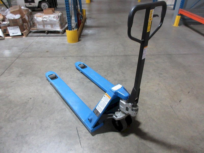 Pallet Jack Uline H-3763 4400 LB Capacity 27&quot; Fork Width 48&quot; Fork Length- Auction Item