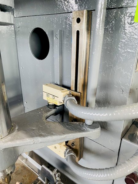 15 TON HANNIFIN #F-50 HYDRAULIC PRESS. STOCK # 0512119